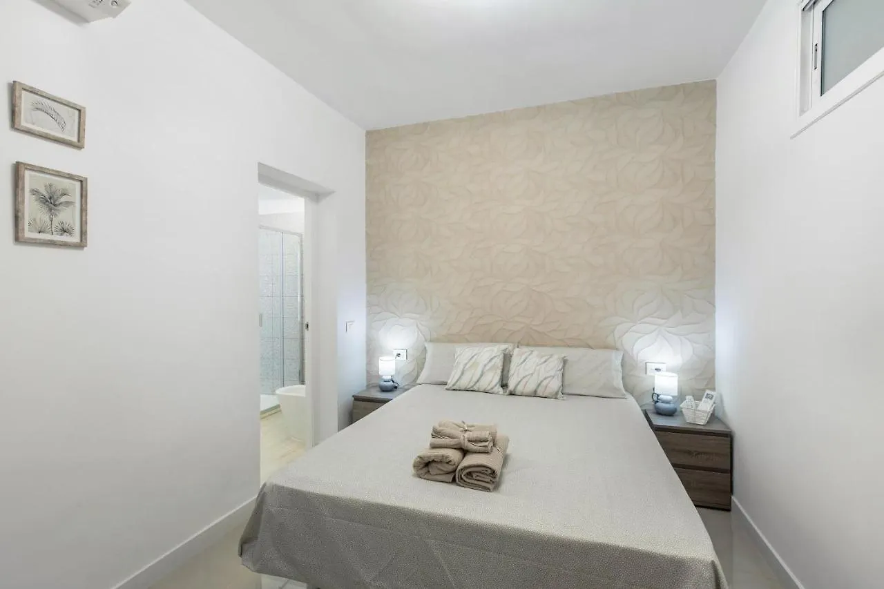 Villa Cusmano  أذيخي